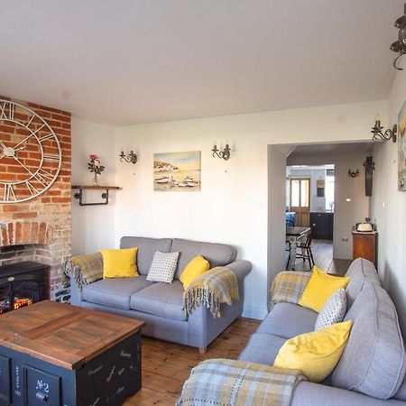 Bury St. EdmundsStylish Town Centre House With Garden And Parking Opposite别墅 外观 照片